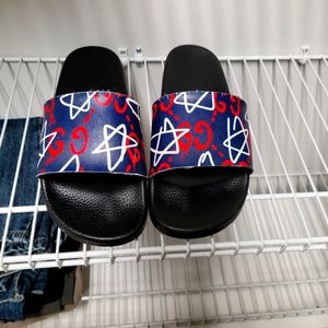Mens Gucci slides size 10
